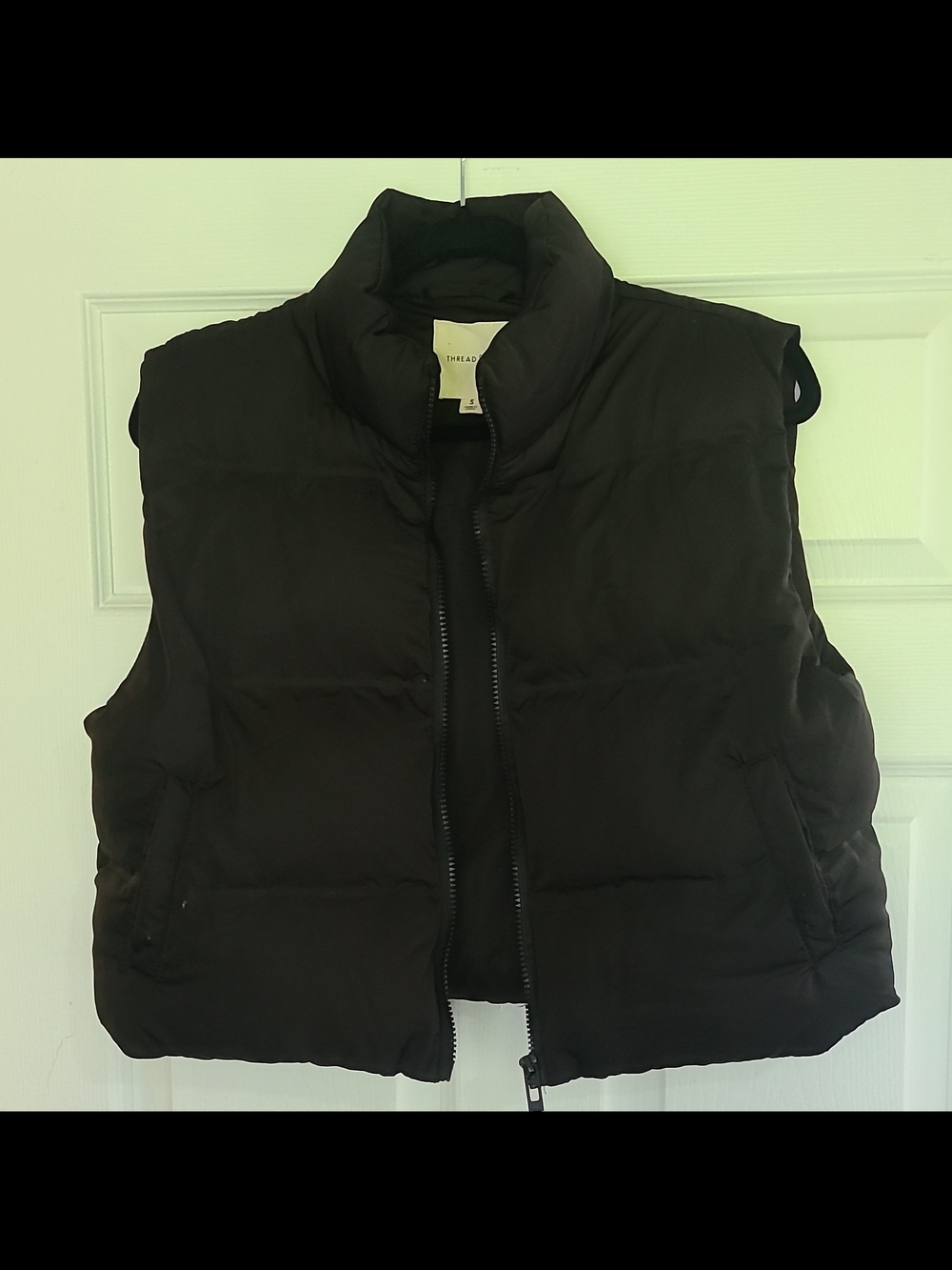 Thread & Supply Sz S Black Quilted Puffer Vest